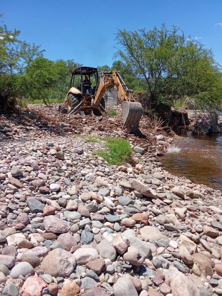 Habilitación del Camino de Acceso en el Callejón de Los Elías