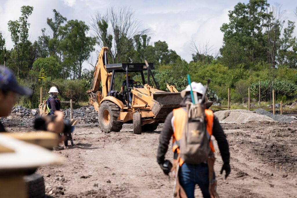 Fortalecen Gobernador y Secretario de Educación federal infraestructura con el inicio de construcción del CBTIS 304