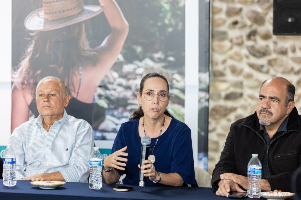 Expande Querétaro su emergente industria vitivinícola a través de su clúster