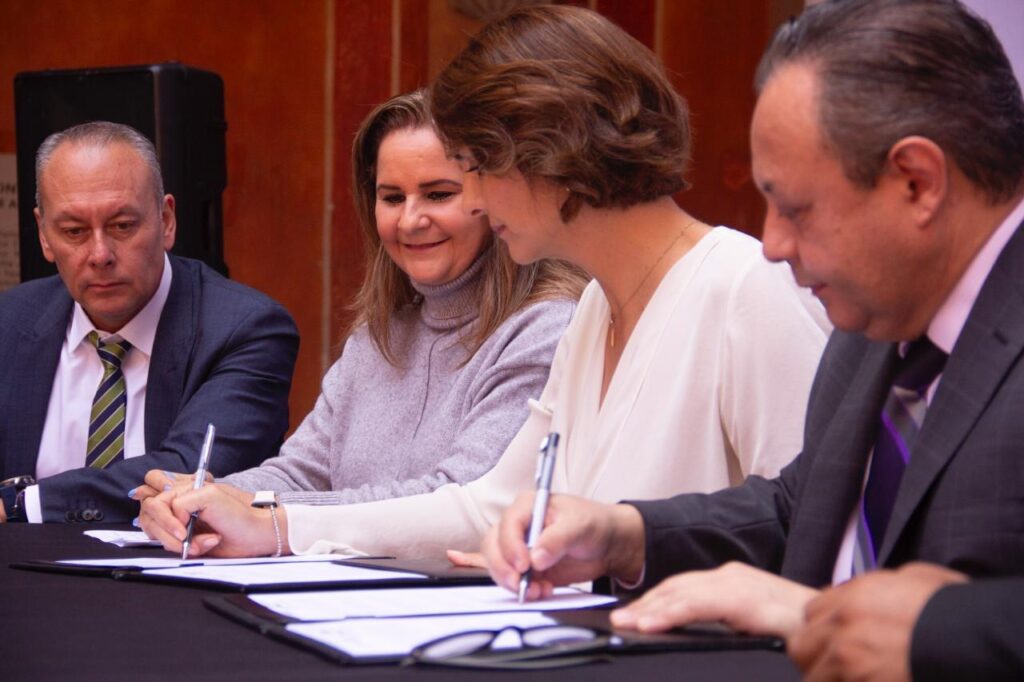 Firman convenio de colaboración SECULT, Poder Judicial del estado y CROMEQ