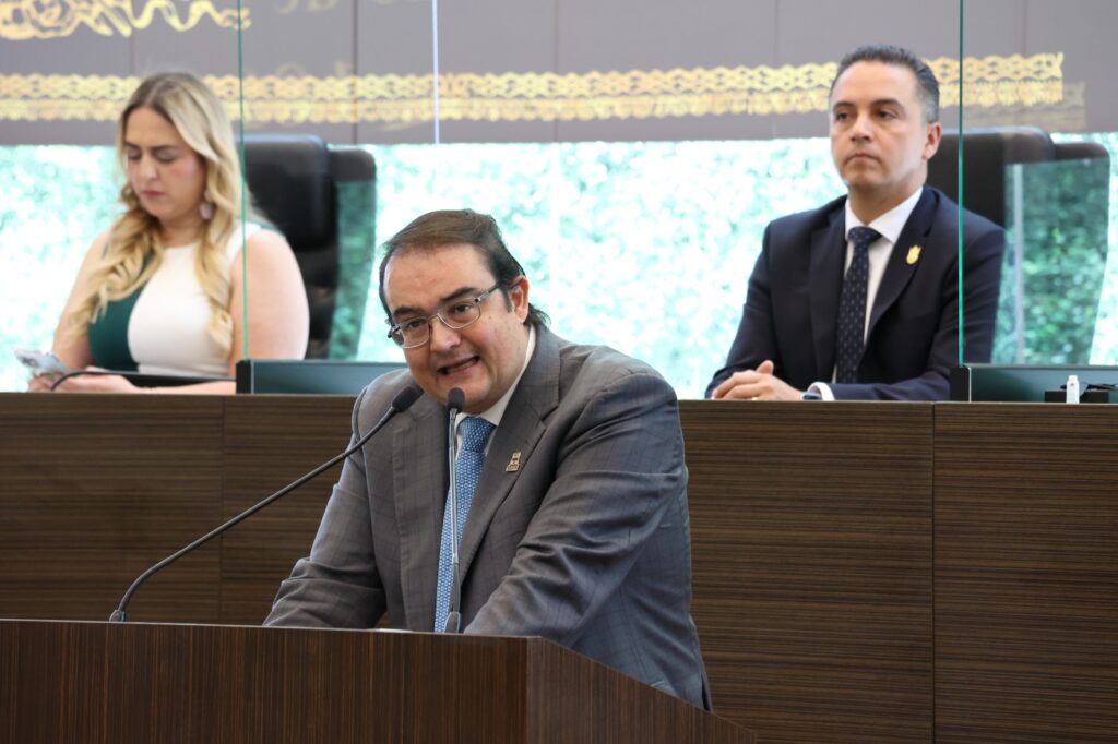 La política no es huida, es compromiso: Diputado Guillermo Vega Guerrero