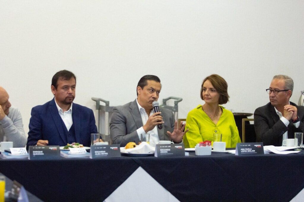 Apostar por la Cultura es invertir en el futuro: López Birlain