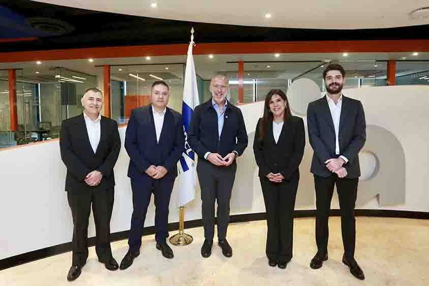 Reconoce Marco Del Prete creación de empleos de RIA Money Transfer