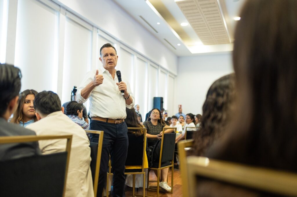 Reconoce Mauricio Kuri a las y los jóvenes como agentes de cambio