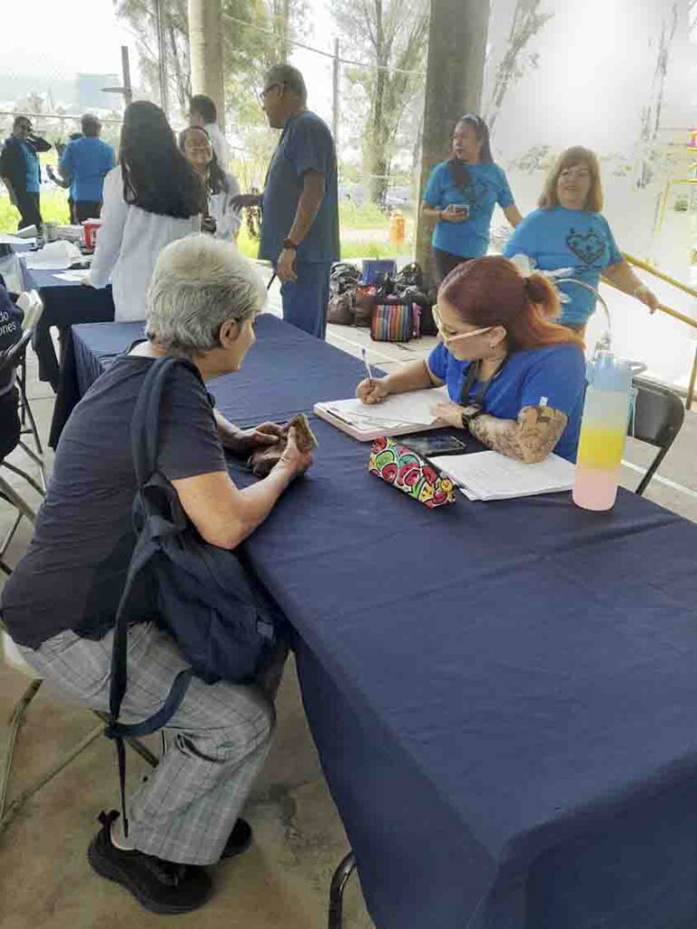 Lleva SESA Feria de la Salud al Centro Gerontológico Plan Vida