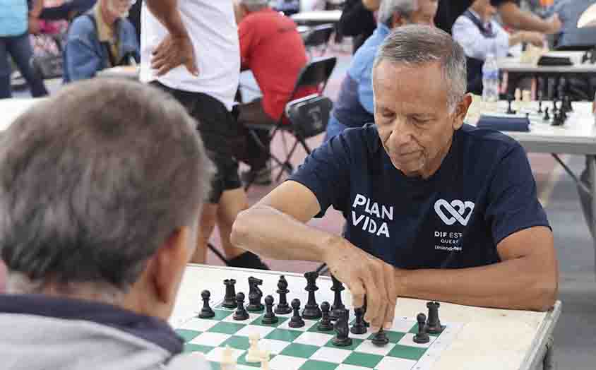 Celebra SEDIF a las y los adultos mayores con un Encuentro Deportivo en Corregidora
