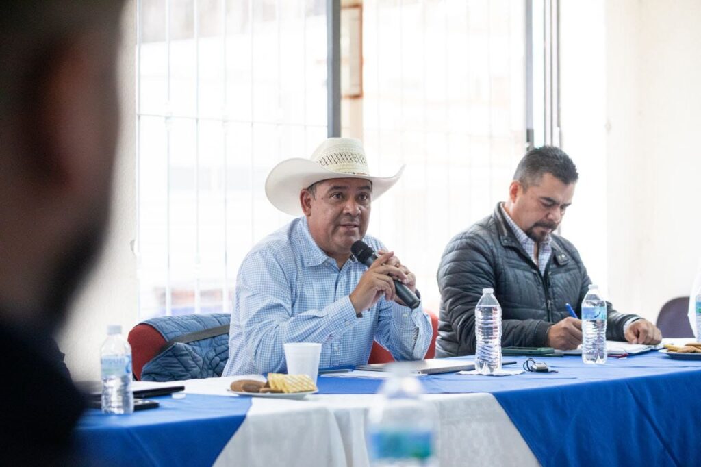 Alcalde de San Juan del Río acude a Reunión en Materia de Sanidad Animal y Movilización de Ganado