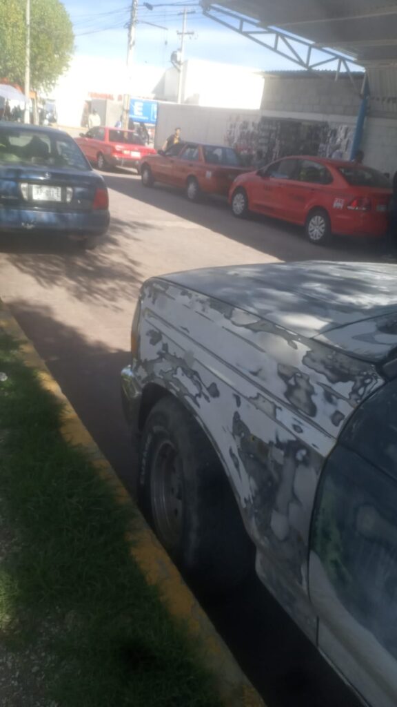 🚕 Tensión entre taxistas en Cadereyta por nuevas concesiones