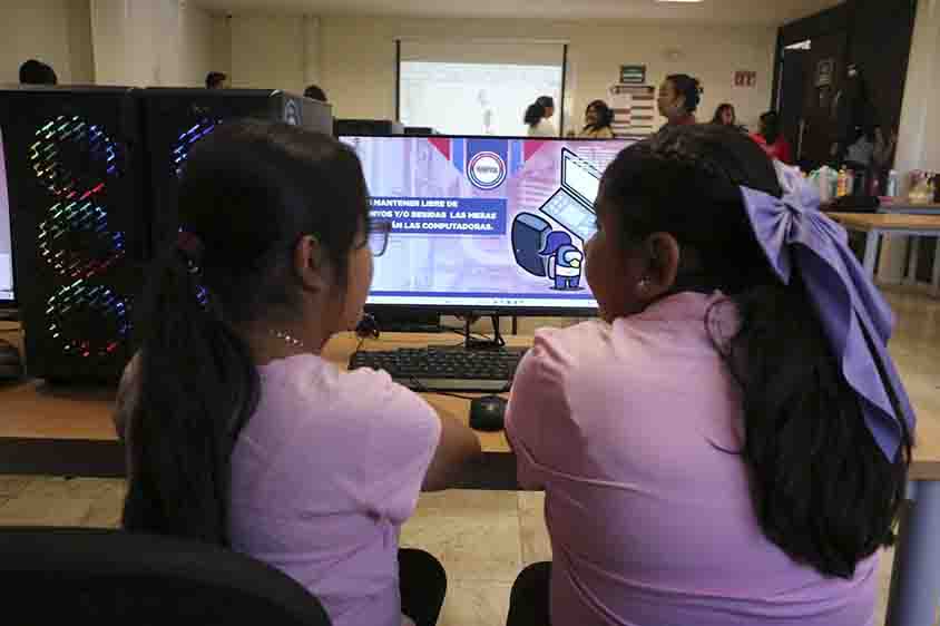 Rectora de la UPQ clausura la octava edición del Curso de Verano “UPQues”