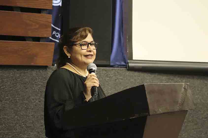 Estudiantes UPQ se capacitan con especialistas en Data Centers