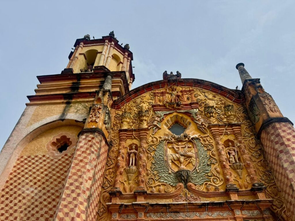 Anuncia Ana Paola López Birlain restauración de la Misión de Concá