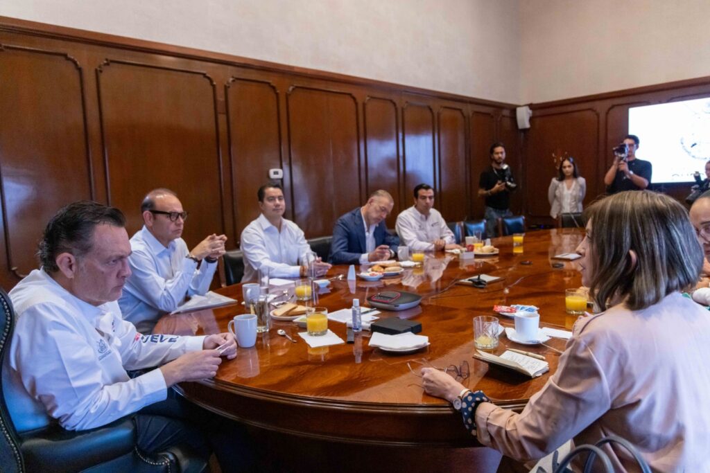 Fortalece lazos gobierno del estado con cámaras empresariales locales