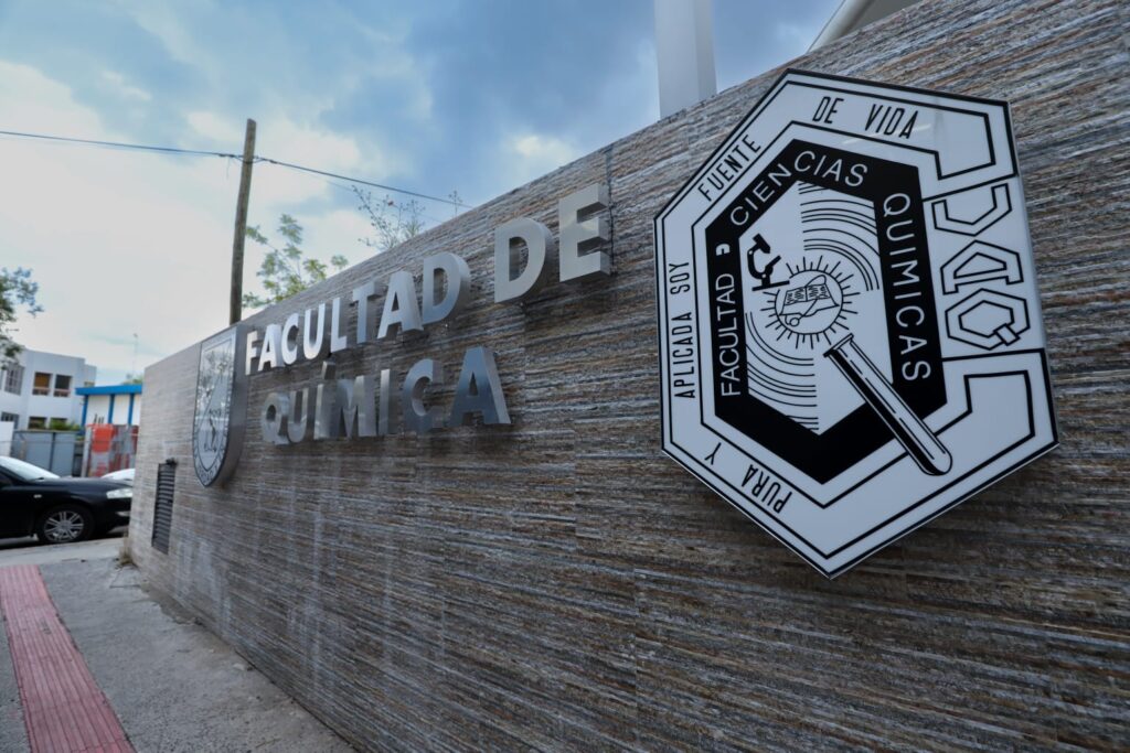 Estudiante de Química UAQ triunfa en las Cátedras del Semidesierto 2025