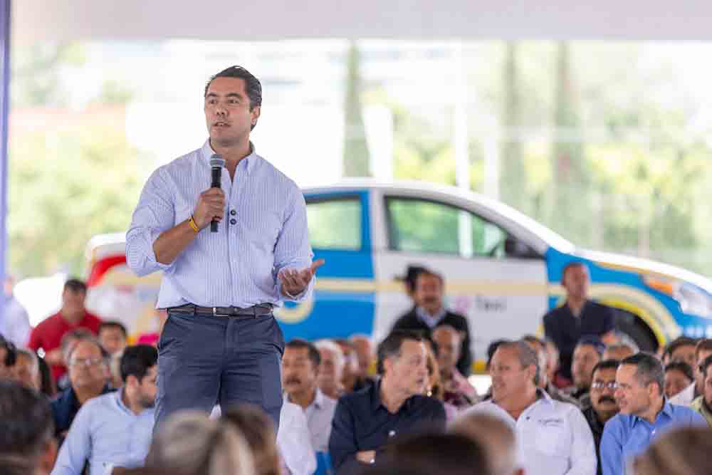 En Querétaro, unidad para defender a las familias: Gobernado