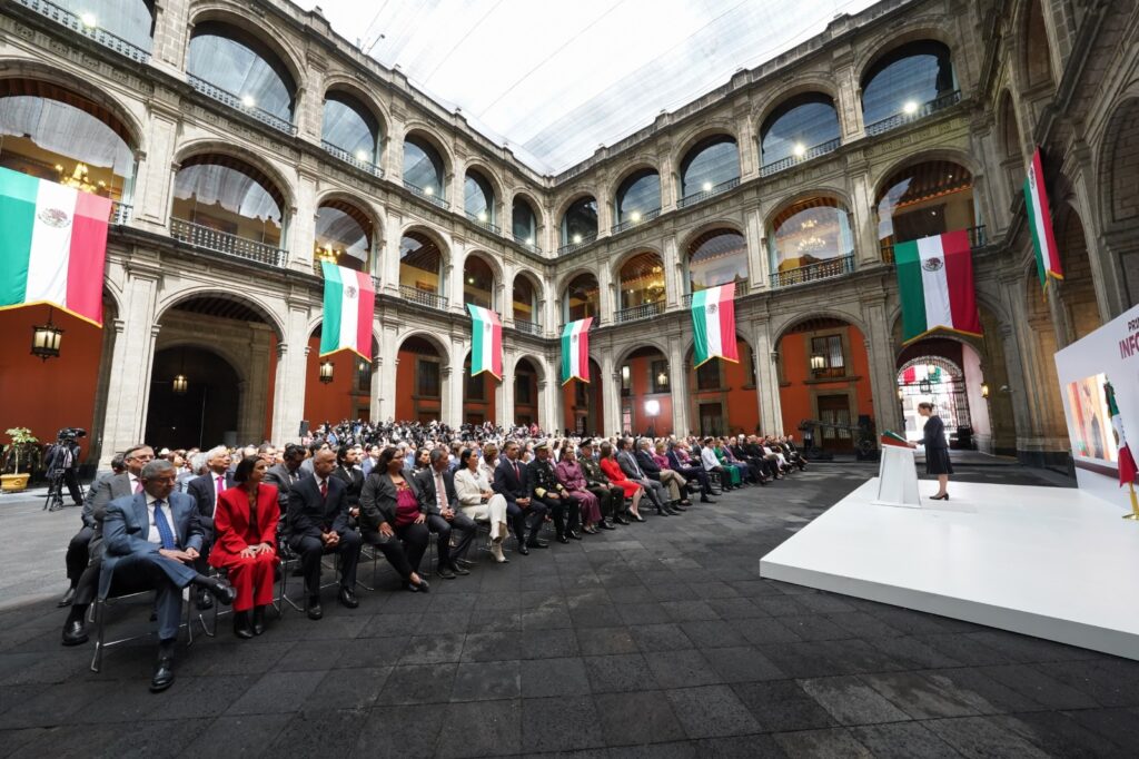 Asiste Gobernador al Primer Informe de Gobierno de la Presidenta de México