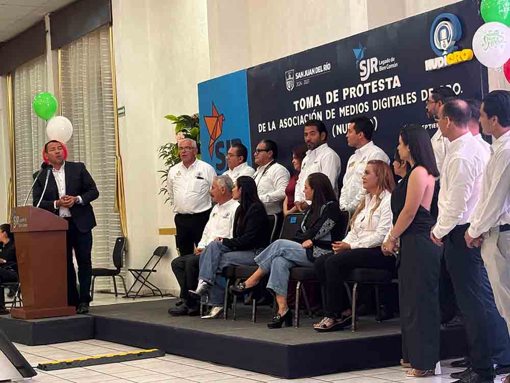 Noche de Unidad y Compromiso: La Toma de Protesta de NUDIQRO