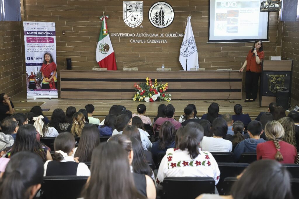 Preservan UAQ y mujeres indígenas bebidas prehispánicas