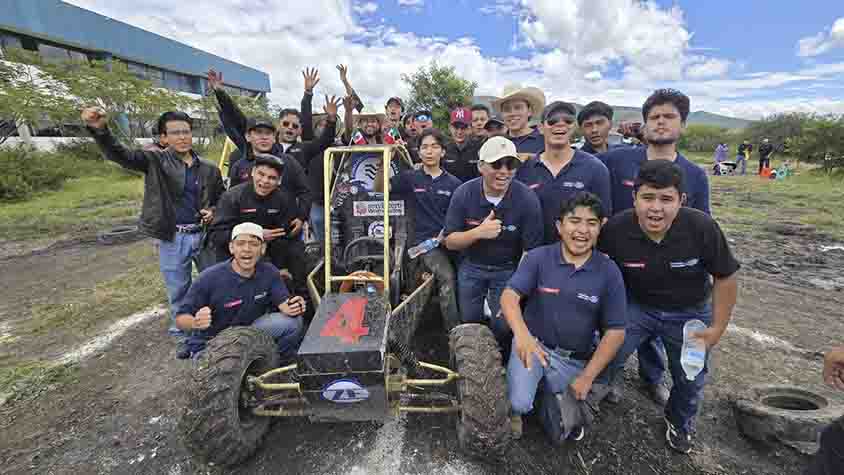 Inaugura Martha Soto Carrera de Resistencia All Terrain 2025 de la UPSRJ
