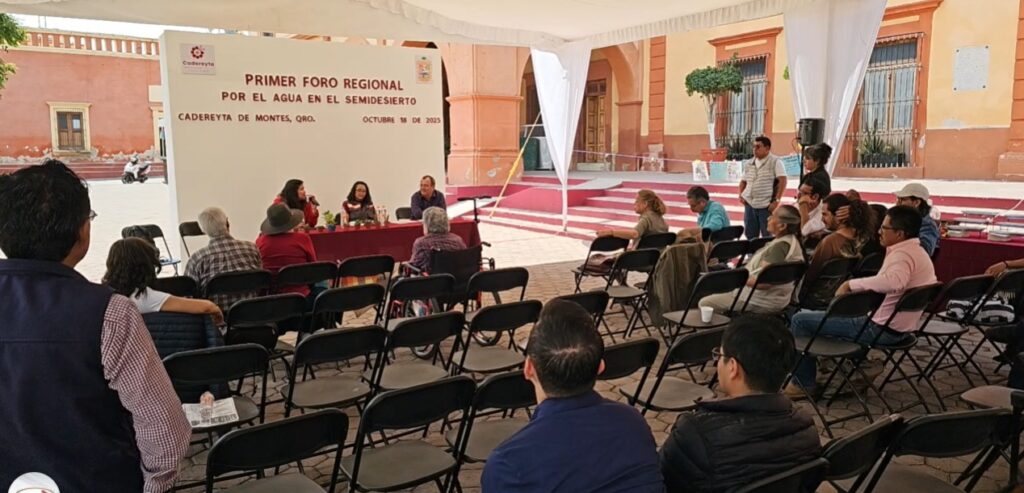 Fracasa foro del agua organizado por Gilberto Herrera en Cadereyta
