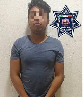 Detienen a joven con presunta droga en Colón, Querétaro