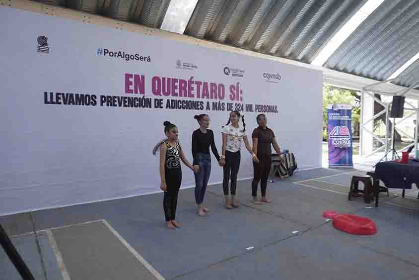 Lleva CECA cuidados de la salud mental a estudiantes del COBAQ 3