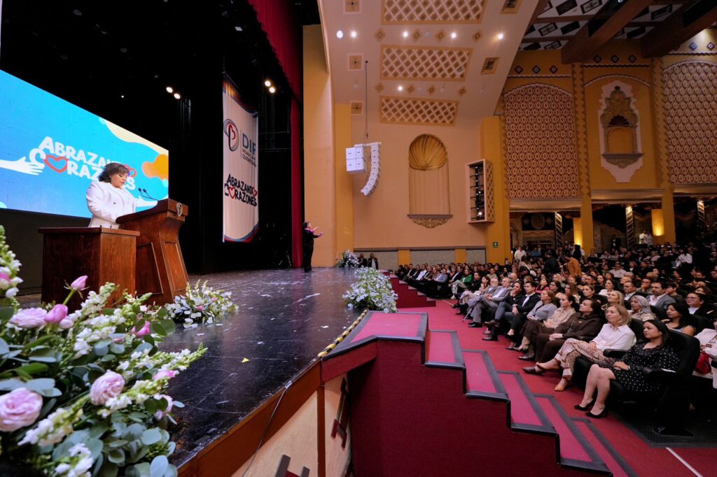 Un año Abrazando Corazones: El Sistema Municipal DIF celebra 12 meses de acciones que transforman vidas