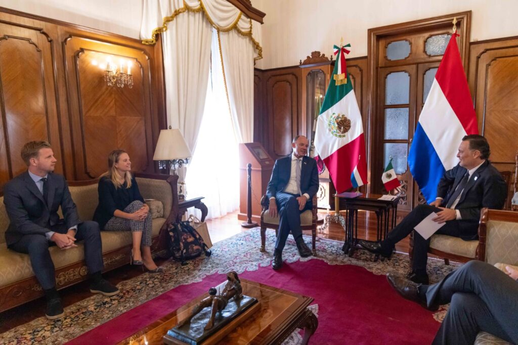 Recibe Mauricio Kuri al Embajador del Reino de los Países Bajos en México
