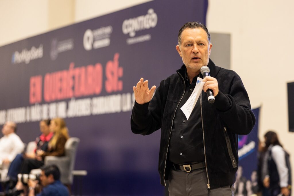 Gobierno estatal fortalece vínculo con la juventud queretana
