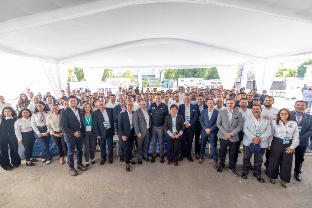 Inaugura Mauricio Kuri la primera planta de hidrógeno verde del país