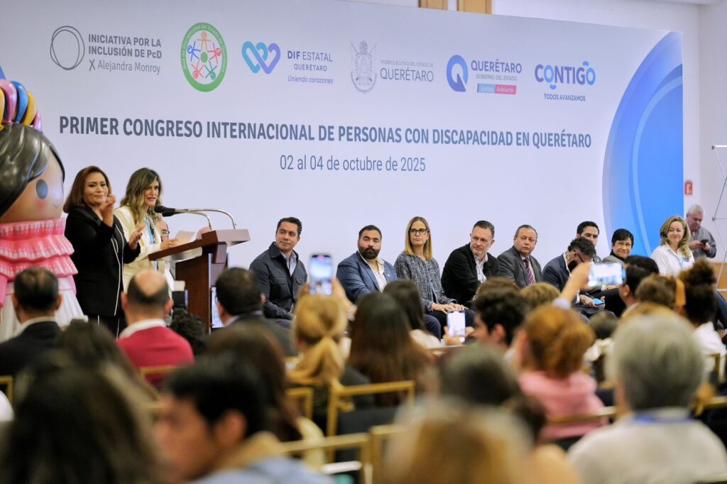 Asiste Felifer Macías en el Primer Congreso Internacional de Personas con Discapacidad