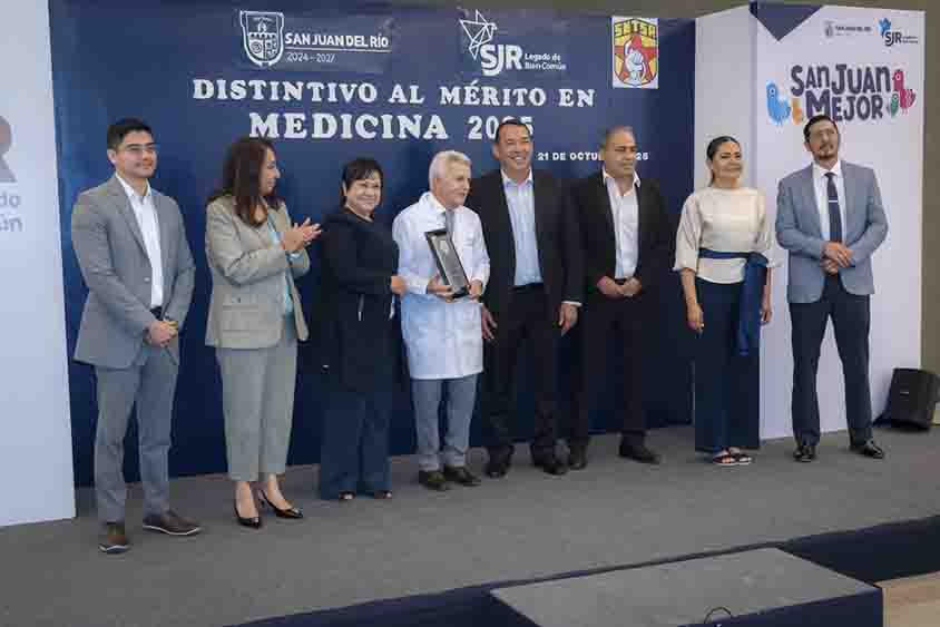 Encabeza SESA entrega de reconocimientos al Mérito Médico en SJR • P