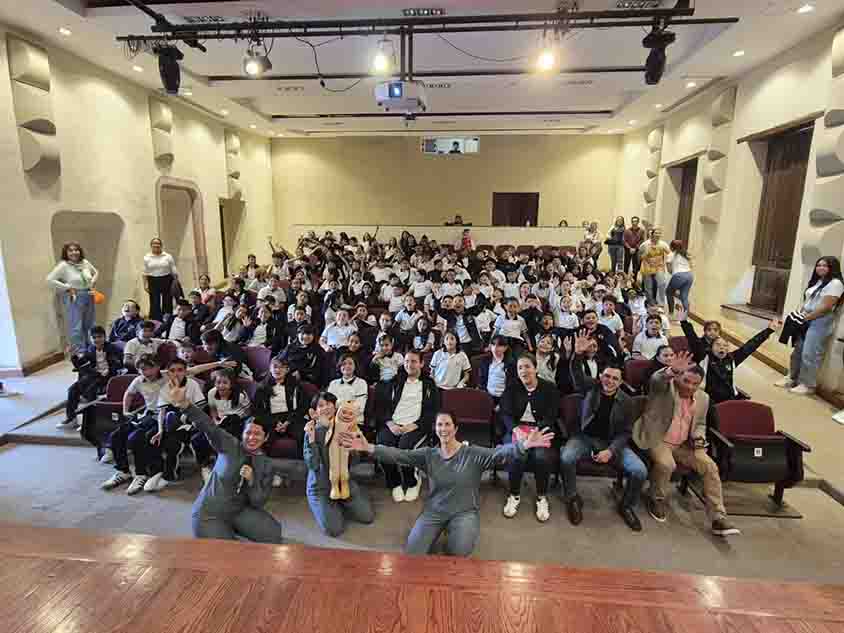 Arrancan SECULT y USEBEQ el Programa de Artes Escénicas en la Escuela