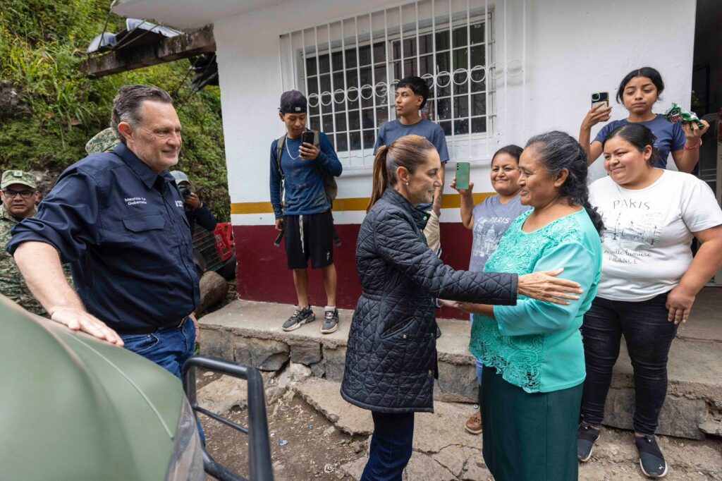 Visita Presidenta de México zonas afectadas por lluvias en la Sierra Gorda queretana