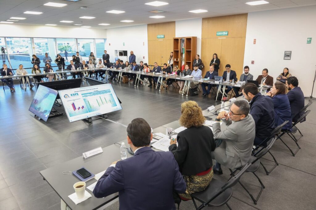 Colón ajusta a su modo: entre el progreso y la recaudación