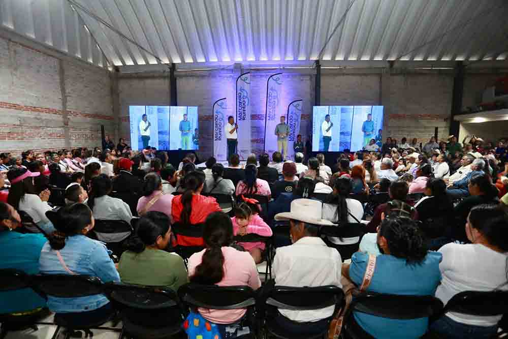 Gobierno del Estado de Qro continúa apoyando a Cadereyta con programas Estatales.