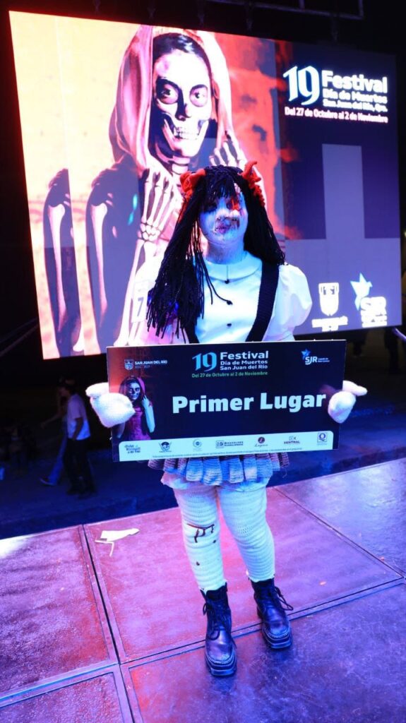 Realizan la Marcha de los Muertos 2025 y Concurso de Disfraces en San Juan del Río