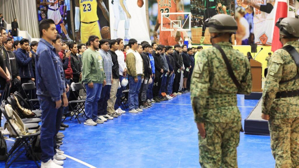Participan 528 jóvenes en el Sorteo Anual Militar Clase 2007 y remisos