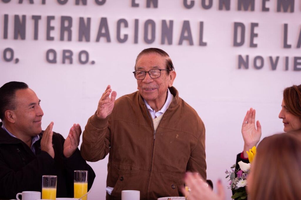 Reconoce López Birlain a músicos queretanos