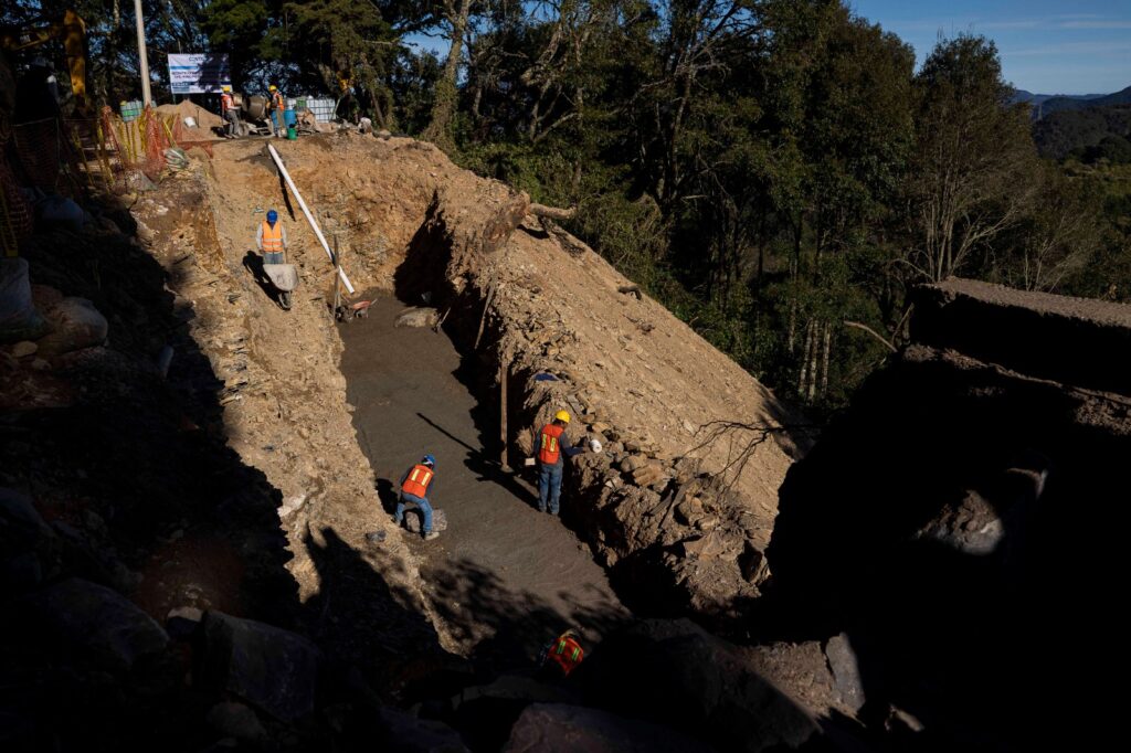 Supervisa Mauricio Kuri trabajos de rehabilitación en San Joaquín
