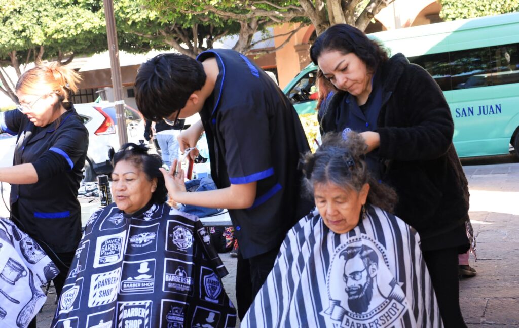 Realizan “Mega Jornada de Atención Móvil para la Mujer” en San Juan del Río