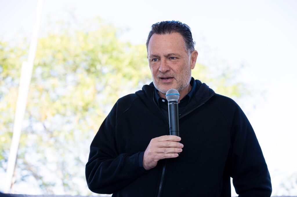 La Sierra está de pie: Mauricio Kuri