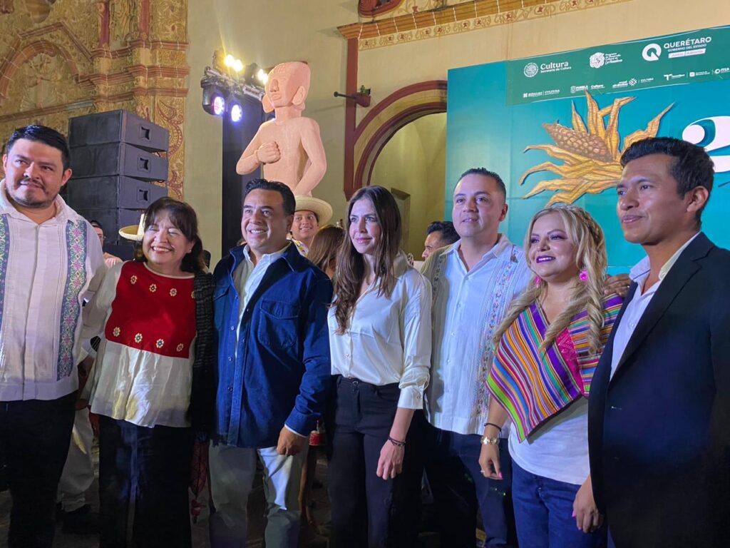 Presidente municipal de Tolimán, asiste a la inauguración de la 28ª Edición del Festival de la Huasteca “Cuerpos de Maíz” en Jalpan de Serra