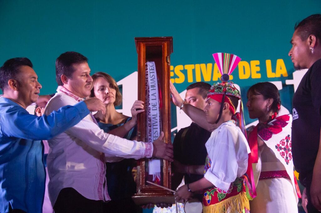Concluye con éxito el Festival de la Huasteca