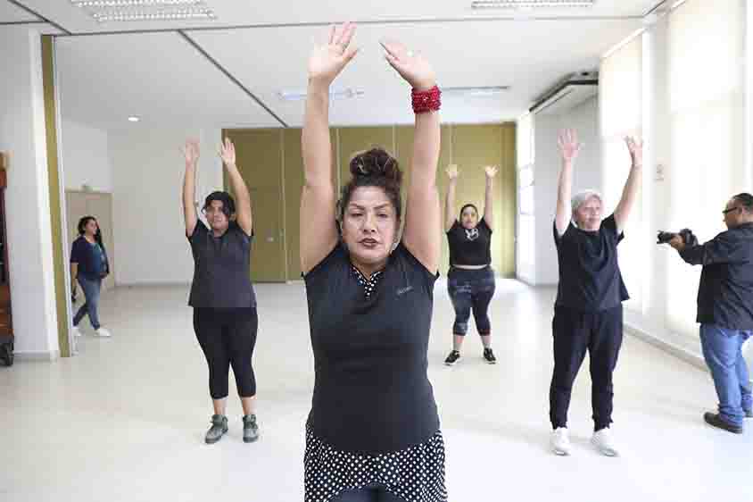 La coordinadora de la Casa de la Mujer del Sistema Estatal DIF, Laura Ruiz Revueltas, informó que concluyó formalmente el ciclo de actividades 2025 de este espacio en el cual mil 193 usuarias participaron en los diversos talleres que promueven la capacitación, el autoempleo, desarrollo humano y el fortalecimiento emocional.