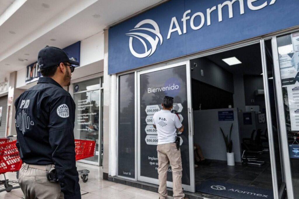 Catean financiera por presunto fraude en Querétaro