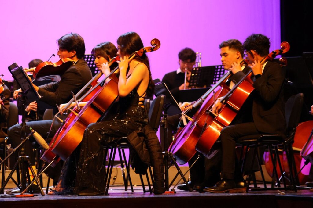 Celebra 13 aniversario Orquesta Infantil Juvenil Santiago de Querétaro