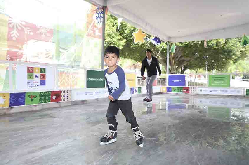 Continúan en operación las Pistas de Hielo del Festival Alegría Contigo 2025
