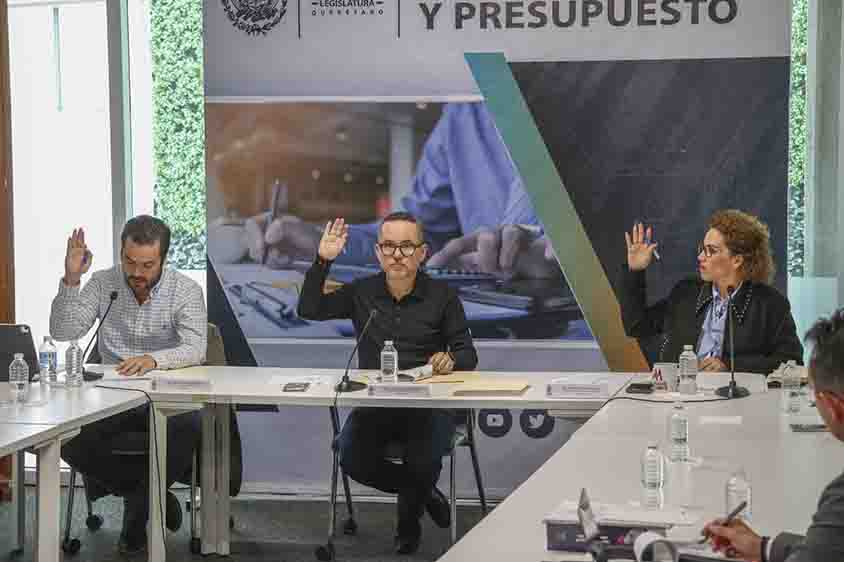 Aprueban dictámenes en Planeación y Presupuesto