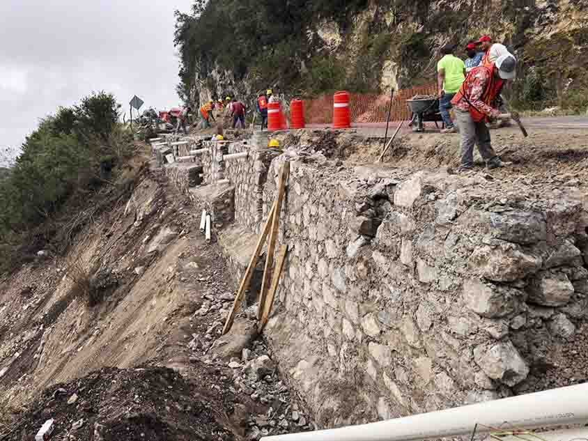 Trabaja CEI para restablecer caminos en la Sierra y el Semidesierto