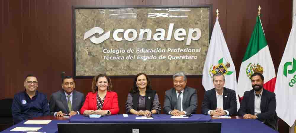 Destaca SEDEQ disminución de abandono escolar en bachilleratos